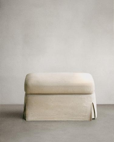 FOOTSTOOL 01