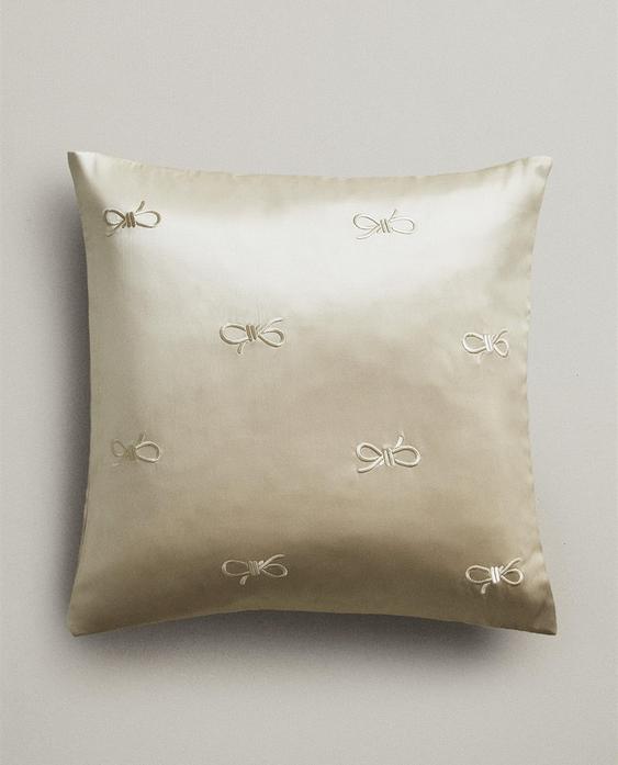 HOUSSE DE COUSSIN SATIN NŒUD