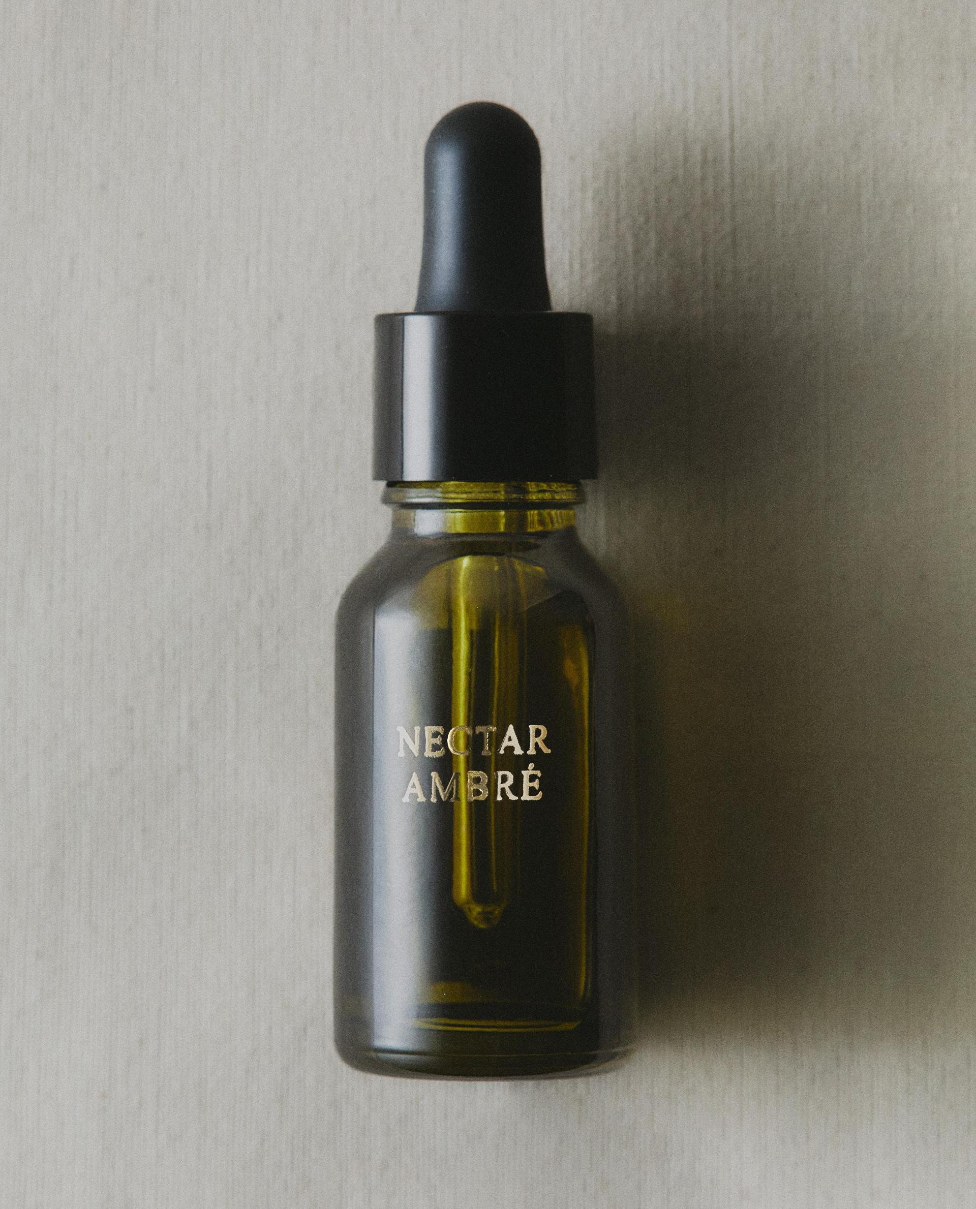 (15 ML) NECTAR AMBRÉ ESSENTIAL OIL