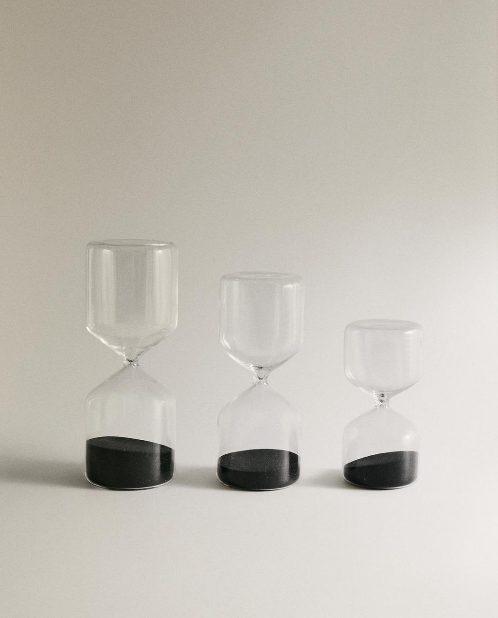 HOURGLASS