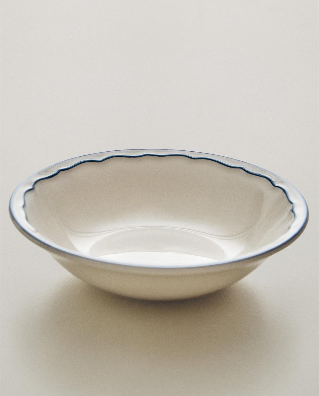 EARTHENWARE BOWL WITH WAVY RIM