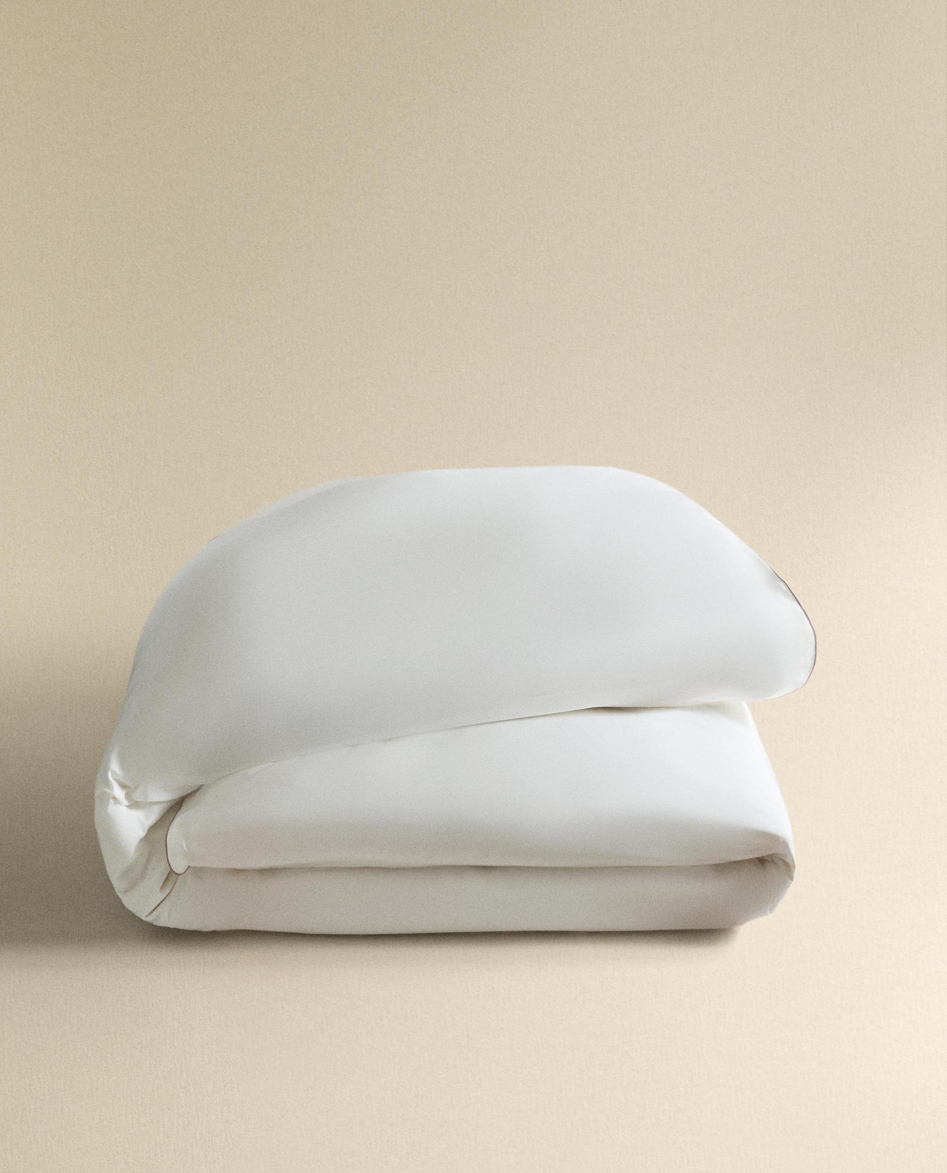 SATEEN OVERLOCK DUVET COVER