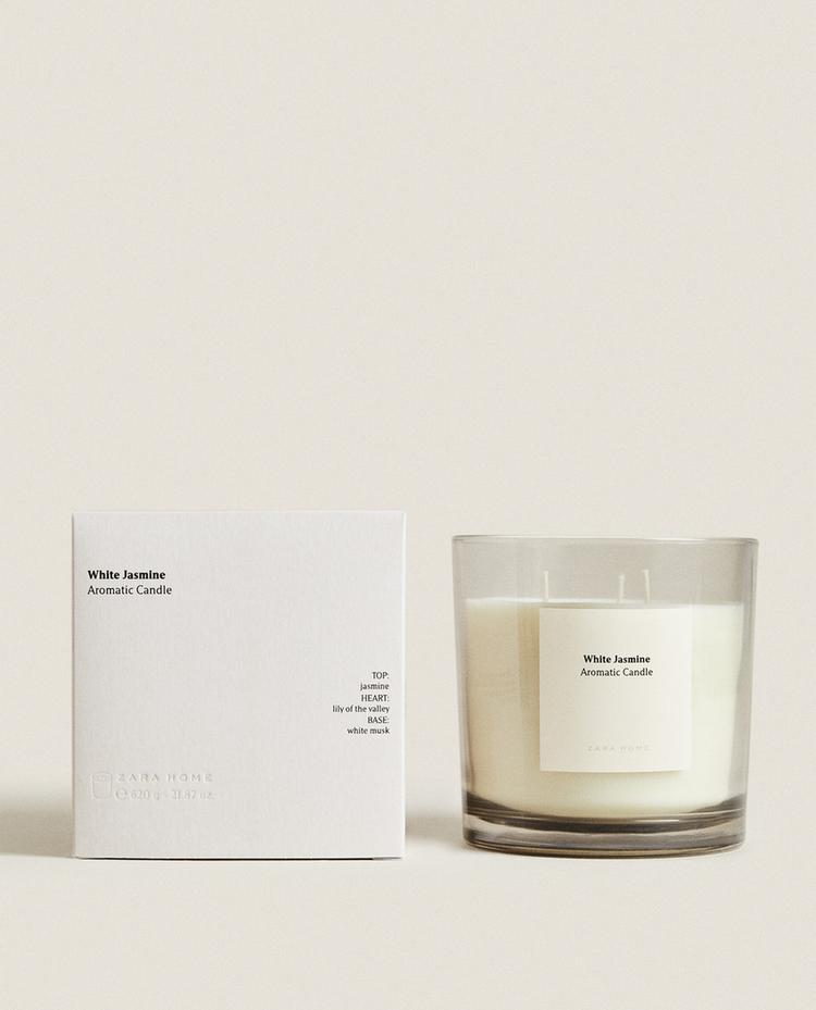 (620 G) WHITE JASMINE SCENTED CANDLE