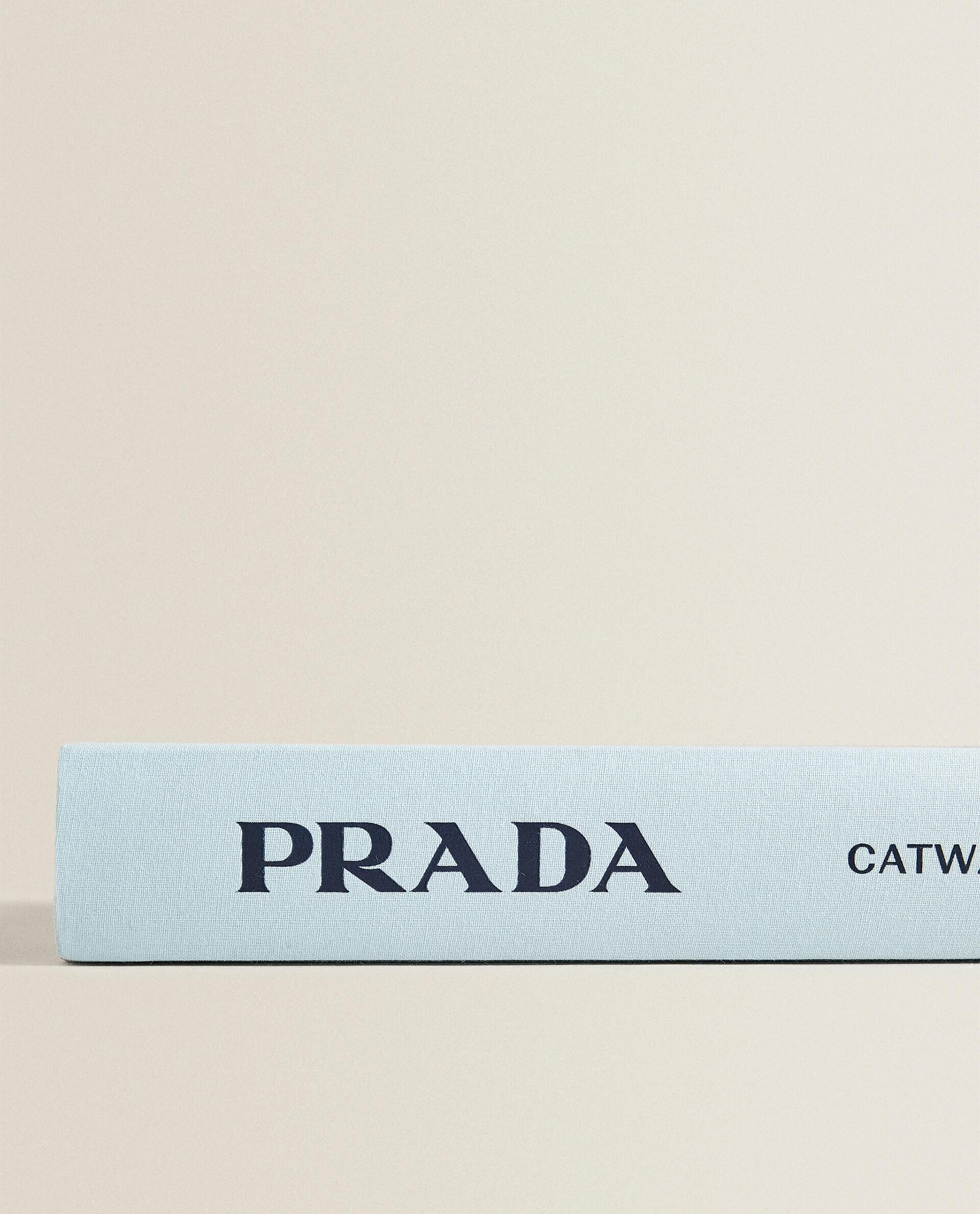 【 新品 】PRADA CATWALK KSIĄŻKA „PRADA CATWALK” | Zara Home Polska / Poland