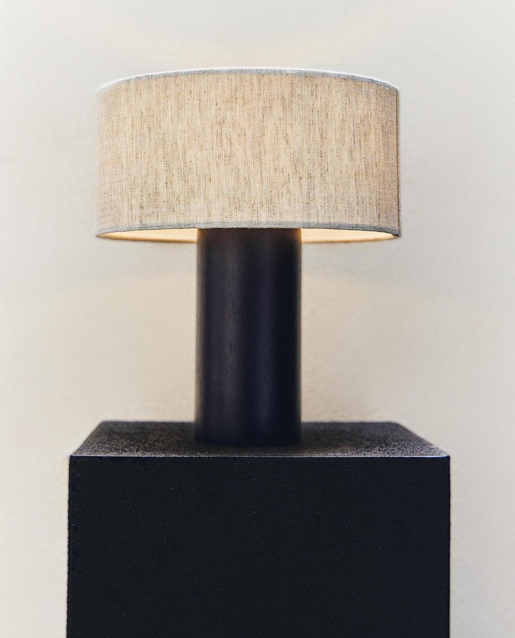 LÁMPARA MESA INALÁMBRICA MADERA Y LINO PEQUEÑA