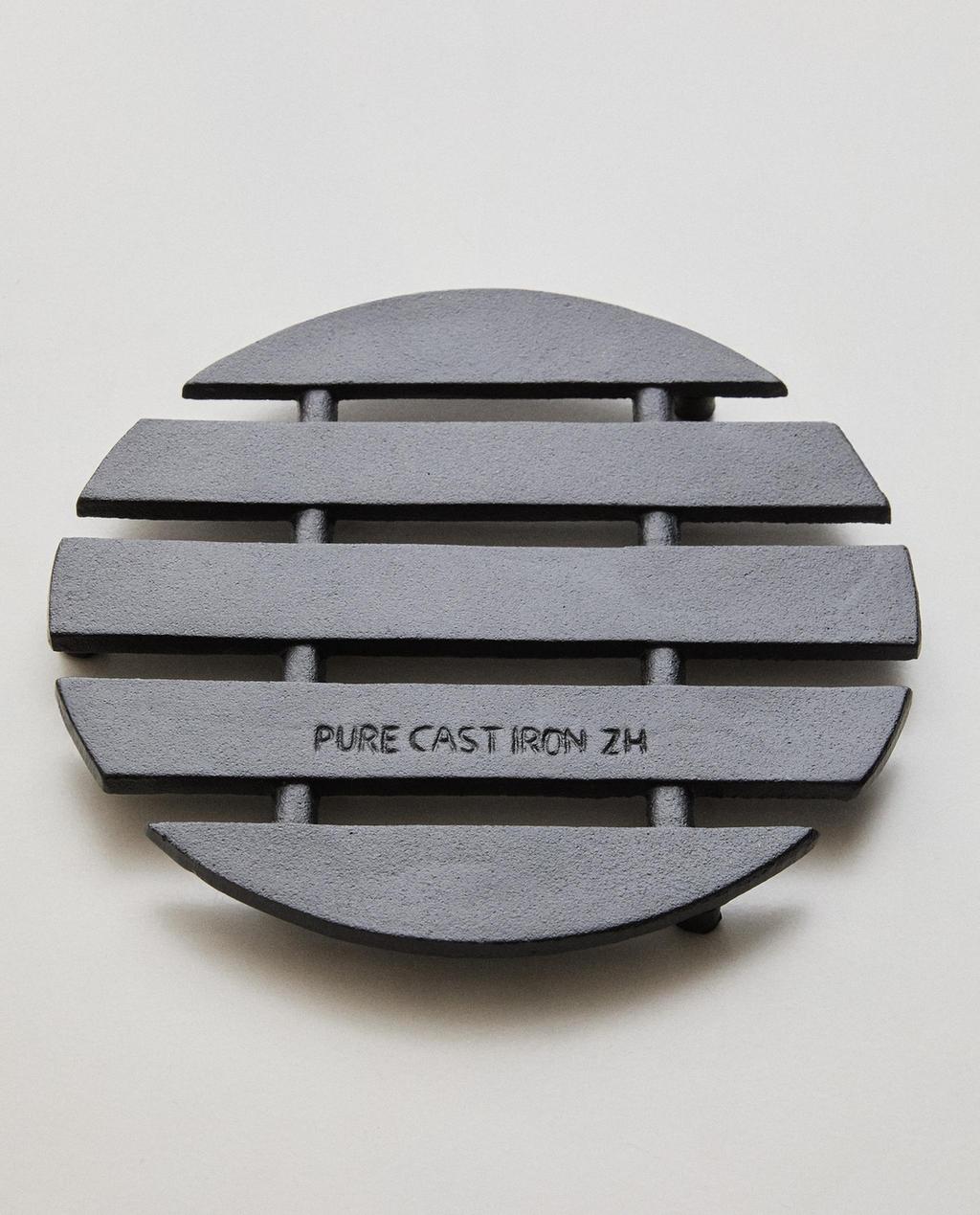 IRON TRIVET