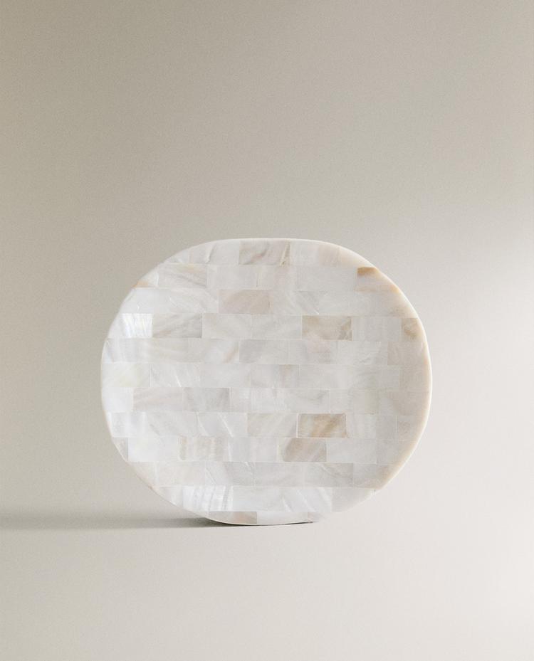 MOTHER-OF-PEARL-EFFECT BATHROOM SOAP DISH