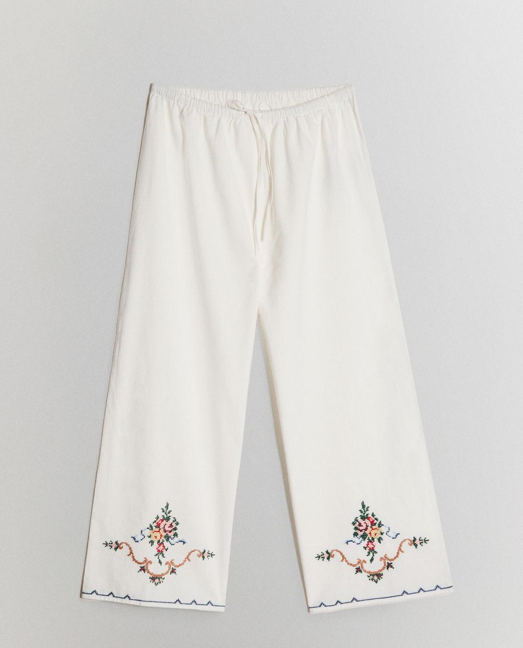 BAUMWOLLHOSE AUS LEINEN MIT STICKEREI