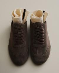 LEATHER SNEAKERS