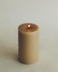 DECORATIVE CYLINDRICAL CANDLE