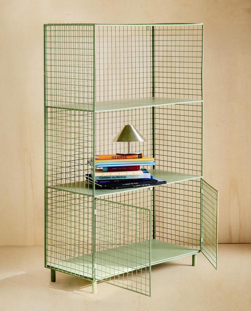 ESTANTERÍA METAL CON PUERTAS