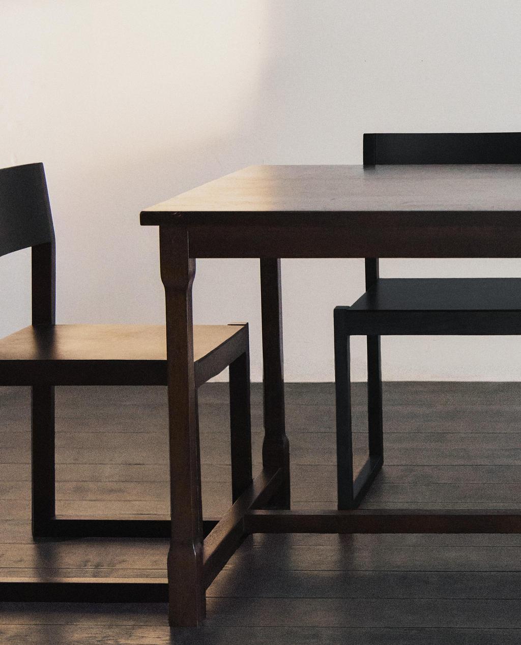 MANGO WOOD TABLE