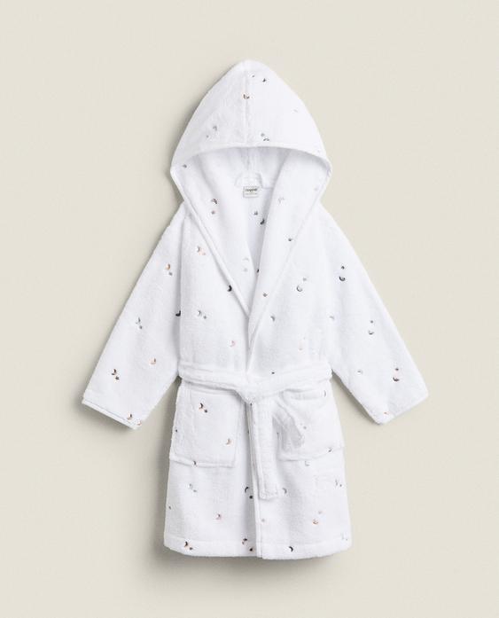 KIDS' MOON AND STAR BATHROBE KIDS' MOON AND STAR BATHROBE