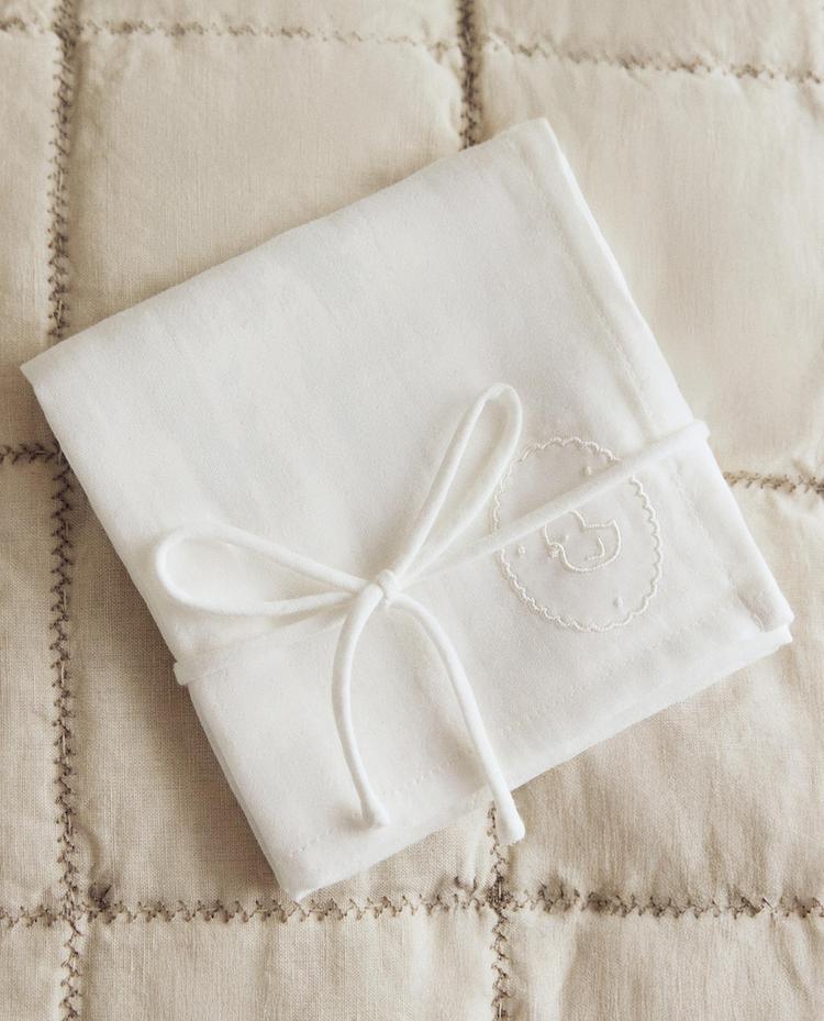 PACK OF EMBROIDERED BABY MUSLIN CLOTHS (PACK OF 2)
