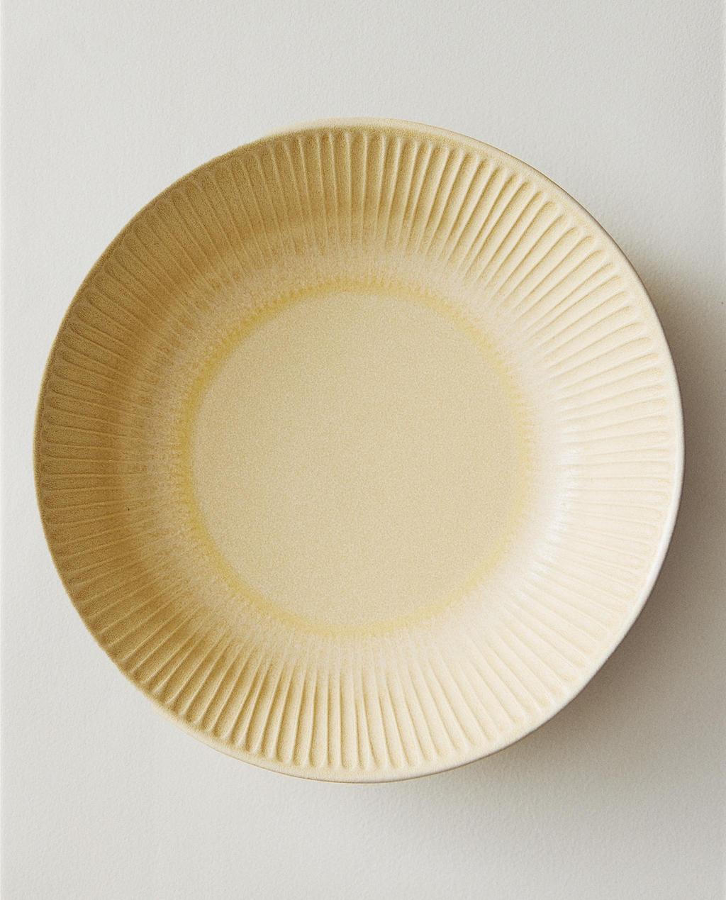 SCORED STONEWARE SOUP PLATE