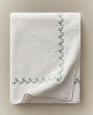PLANT EMBROIDERY BATH TOWEL