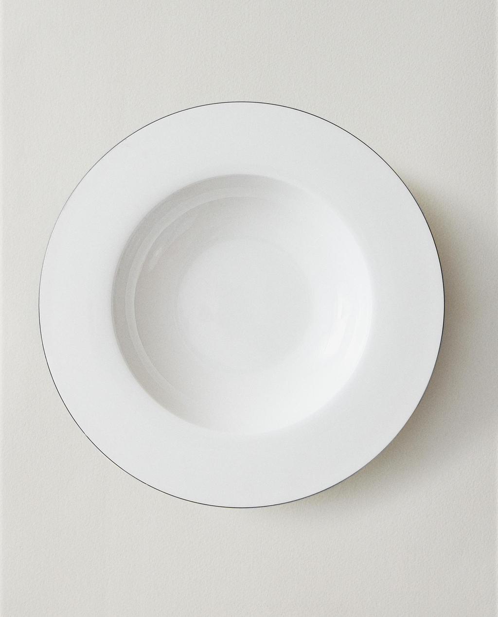 RIMMED BONE CHINA SOUP PLATE