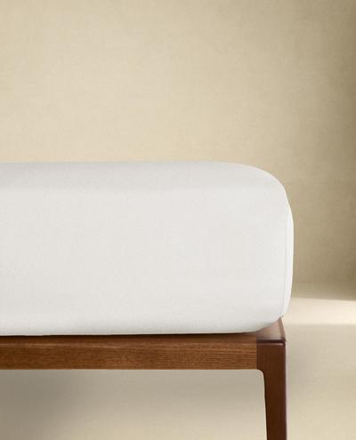 SATEEN FITTED SHEET | 30 CM HIGH (1000 THREAD COUNT)