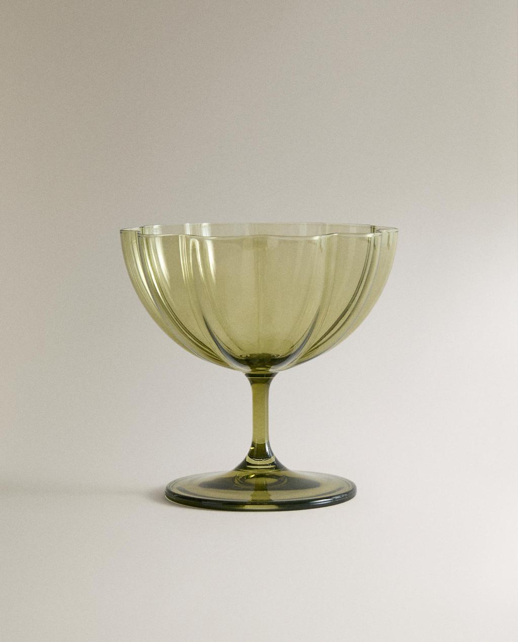 WAVY ICE-CREAM CUP