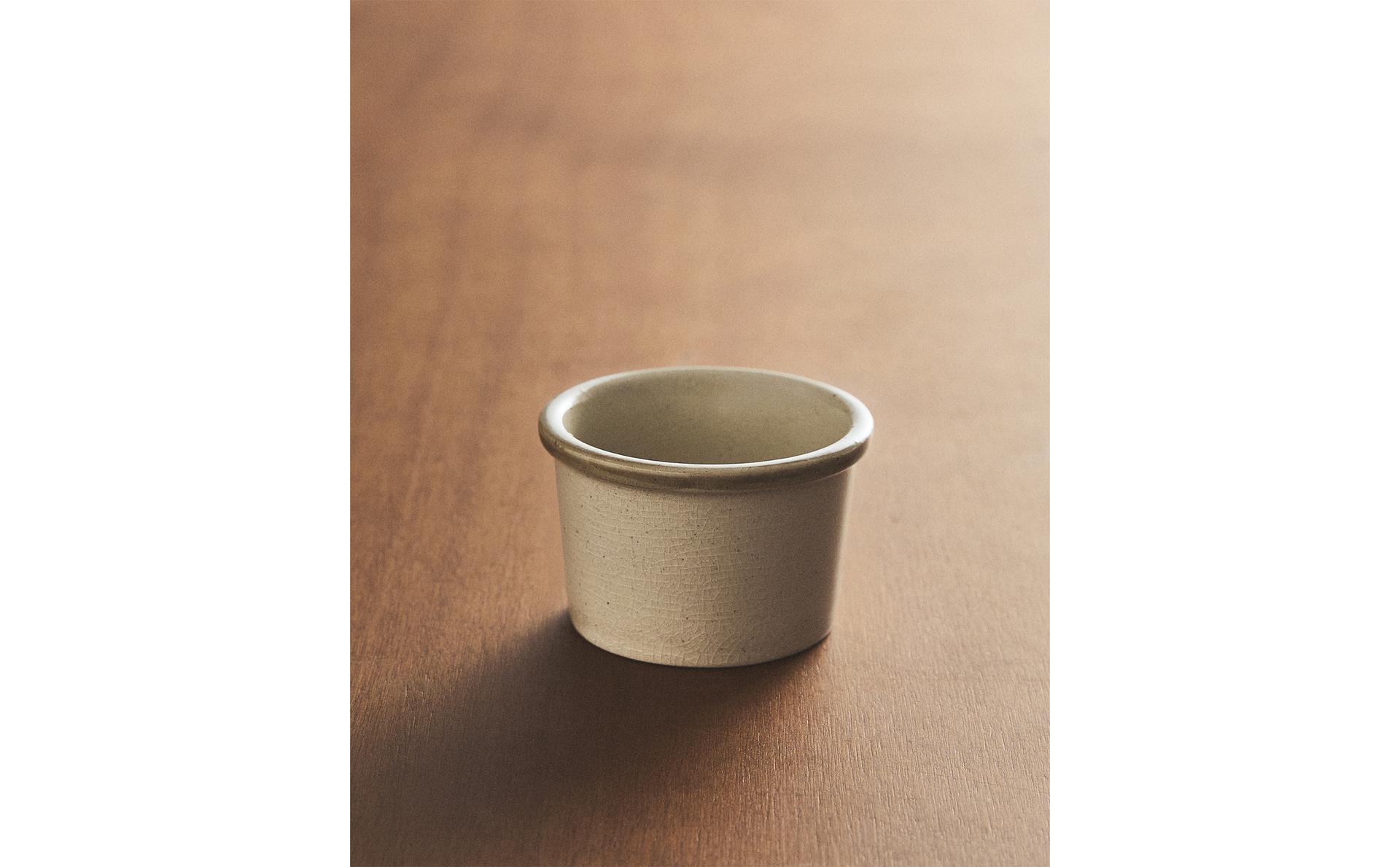 CYLINDRICAL STONEWARE SNACK BOWL