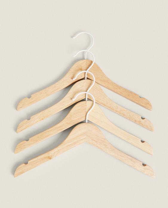 PACK OF KIDS' WOODEN HANGERS (PACK OF 4) PACK OF KIDS' WOODEN HANGERS (PACK OF 4)