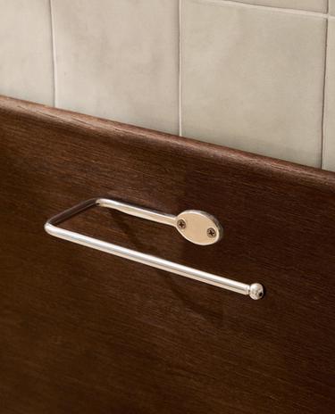 PORTARROLLOS BAÑO METAL PLATEADO