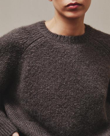 STRIKKET SWEATER