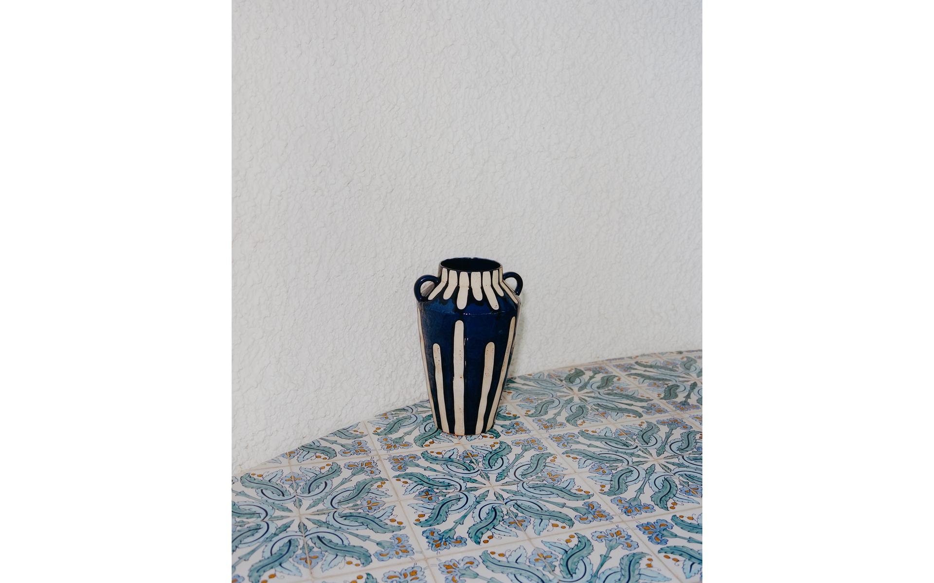TALL DECORATIVE CERAMIC VASE