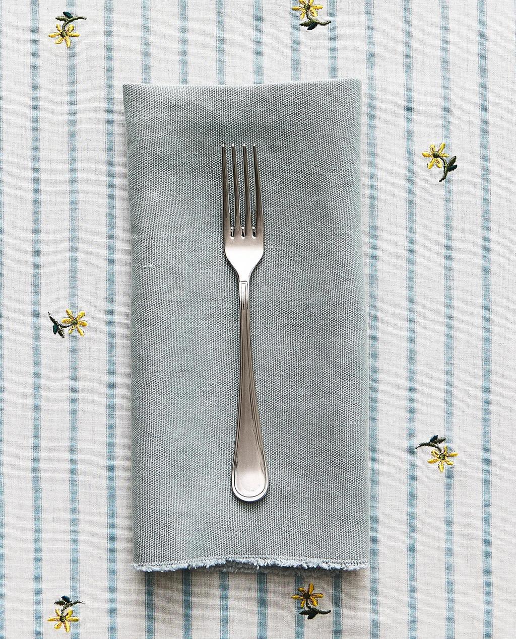 STRIPED TABLECLOTH WITH FLORAL EMBROIDERY