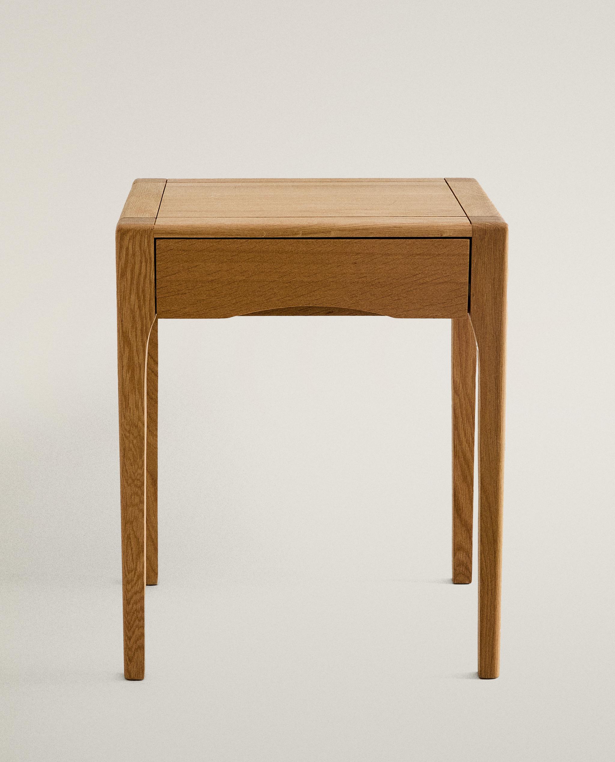 引き出し付きオーク材ナイトテーブル | Zara Home 日本/Japan