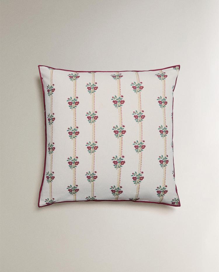 STRIPED AND FLORAL CUSHION COVER