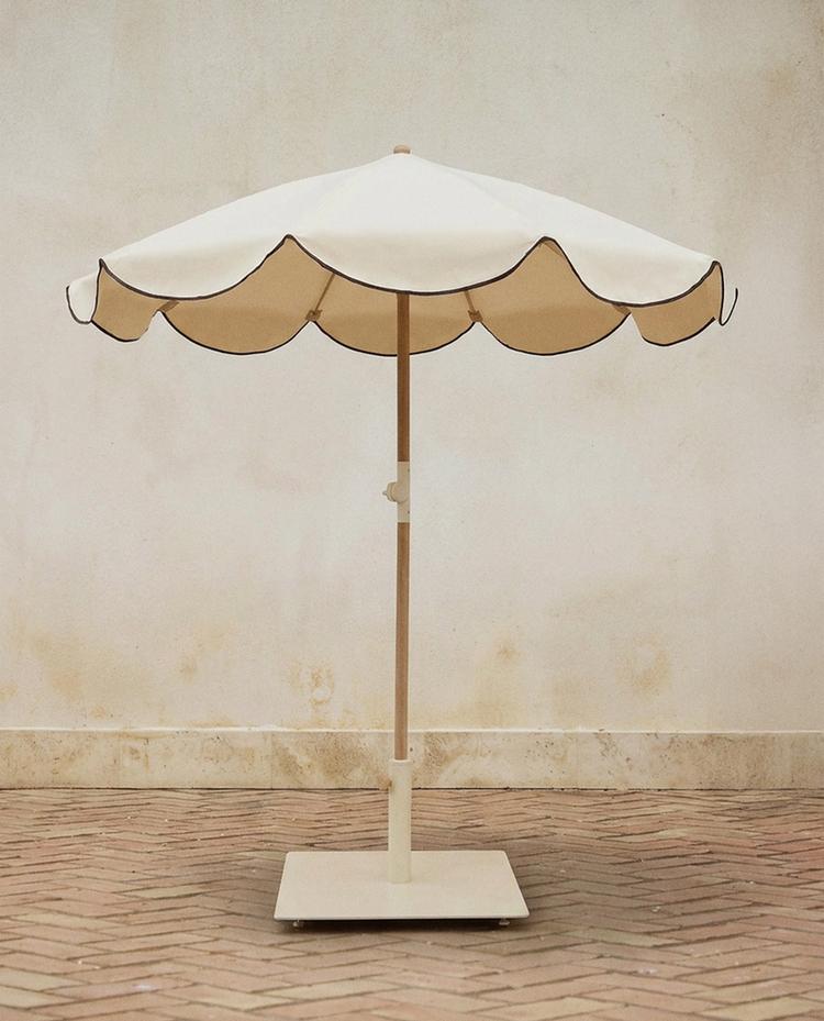 BEACH UMBRELLA WITH CONTRAST EDGE (ø 160CM)