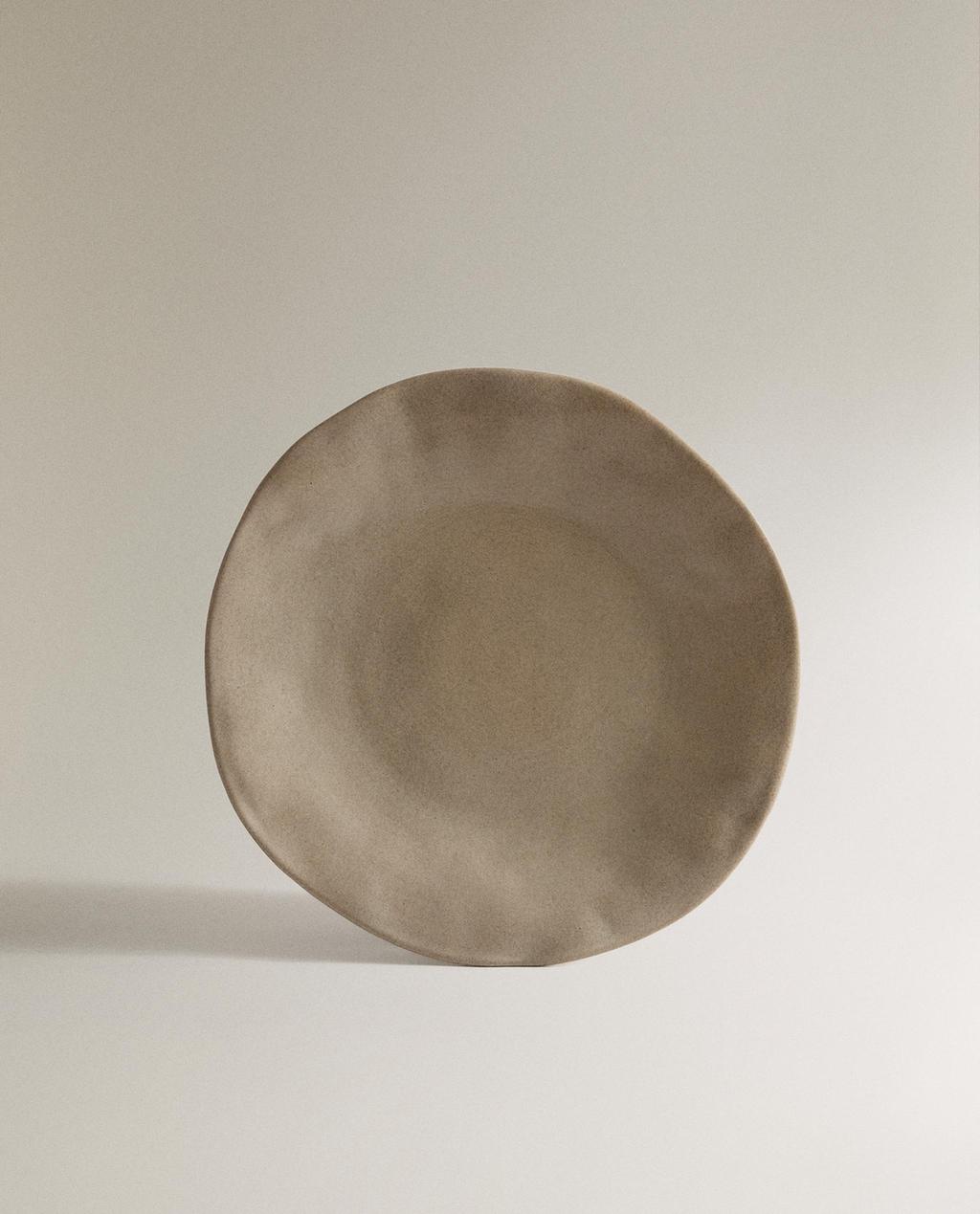 IRREGULAR STONEWARE DESSERT PLATE