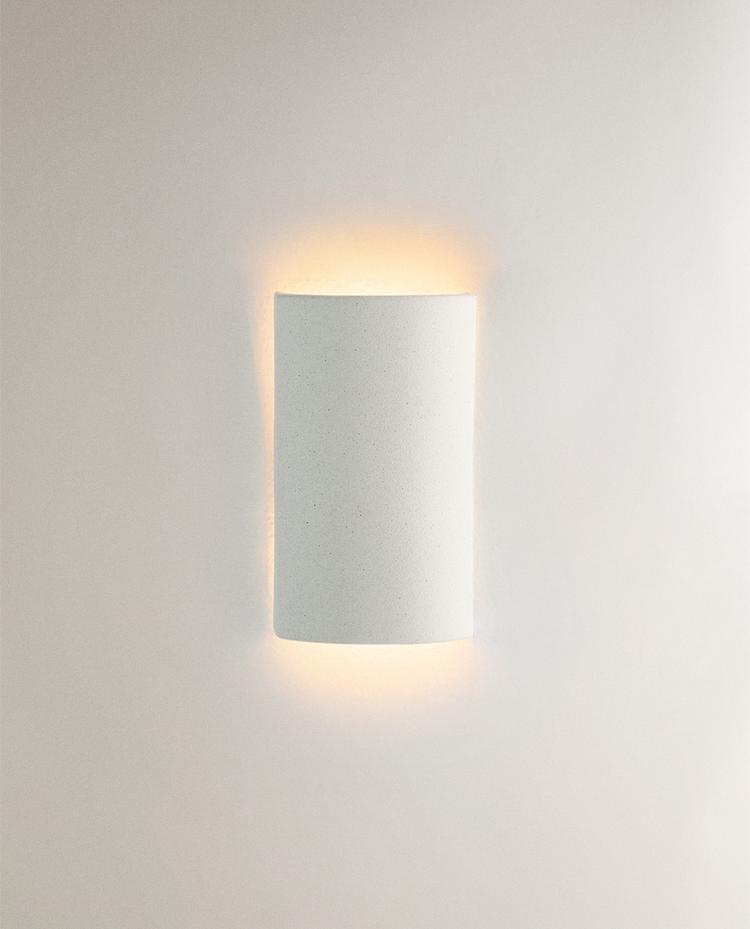 LAMP | BEIGE WALL LIGHT