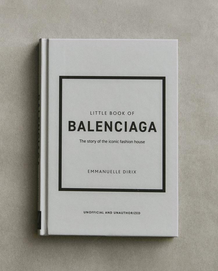 KNJIGA THE LITTLE BOOK OF BALENCIAGA (ANGLEŠČINA)