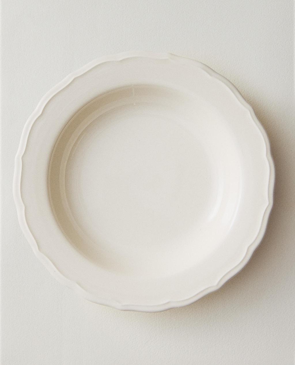 EARTHENWARE SOUP PLATE WITH RAISED-DESIGN EDGE