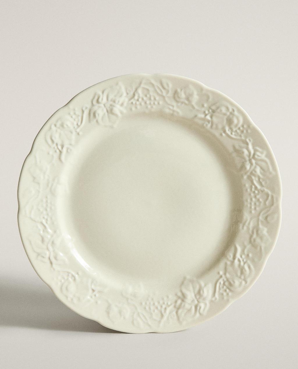GRAPE PORCELAIN DINNER DISH