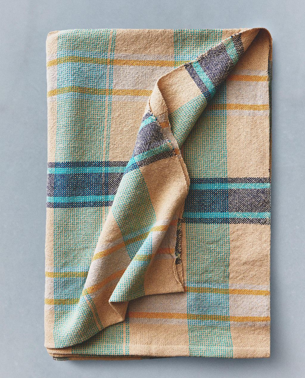 DYED THREAD CHECK TABLECLOTH