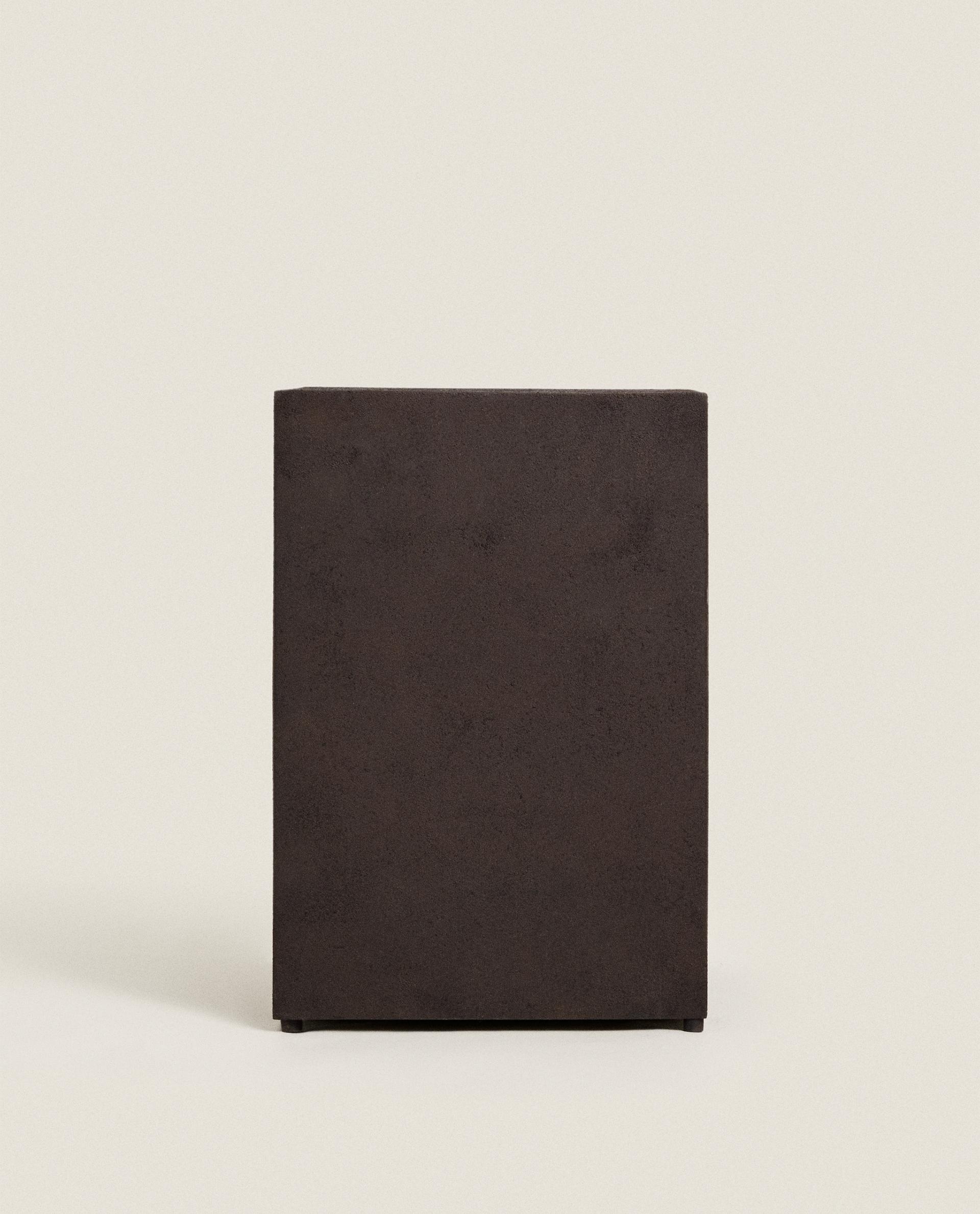 スクエア メタル ベース | Zara Home 日本/Japan