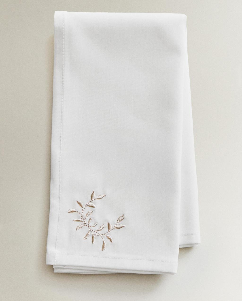 PACK OF PLANT EMBROIDERY NAPKINS (PACK OF 2)
