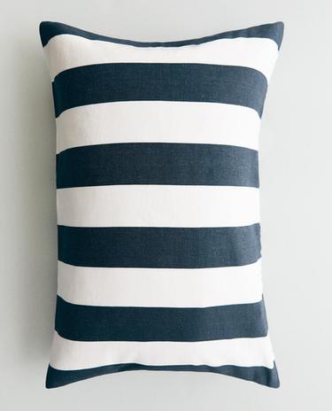 WIDE STRIPE CUSHION COVER
