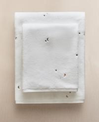 KIDS' MOONS AND STARS BATH TOWEL