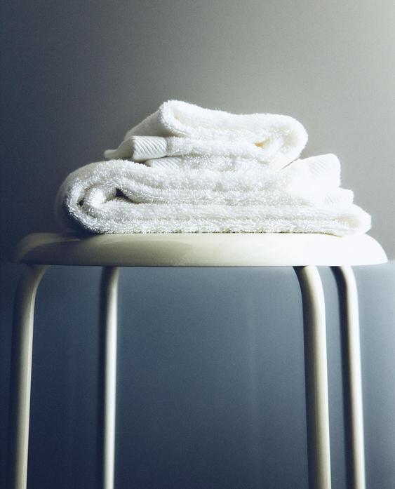 PLAIN COTTON TERRY BATH TOWEL (500 GXM²)
