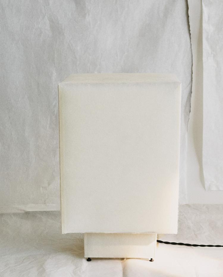 TABLE LAMP S 02