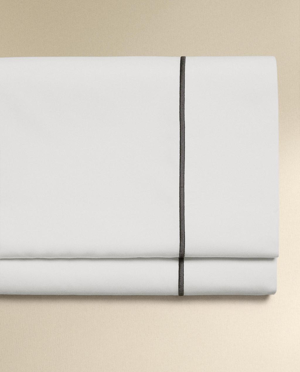 SATEEN FLAT SHEET WITH TRIM