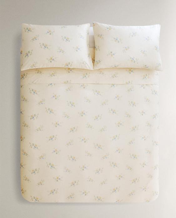 BETTBEZUG AUS SATIN MIT BLUMENMUSTER
