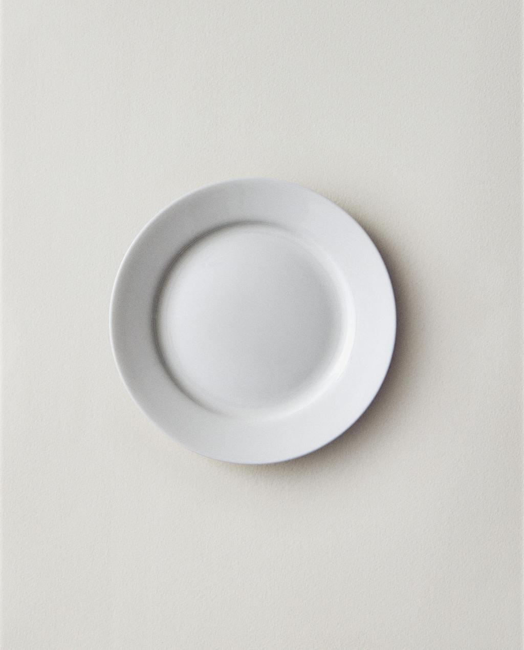 TANIER NA CHLIEB Z PORCELÁNU BONE CHINA