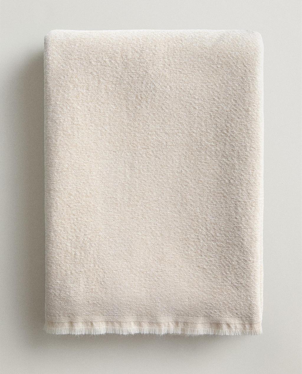 PLÄD I CHENILLE