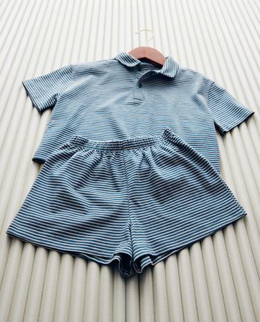 PIJAMA INFANTIL ÀS RISCAS