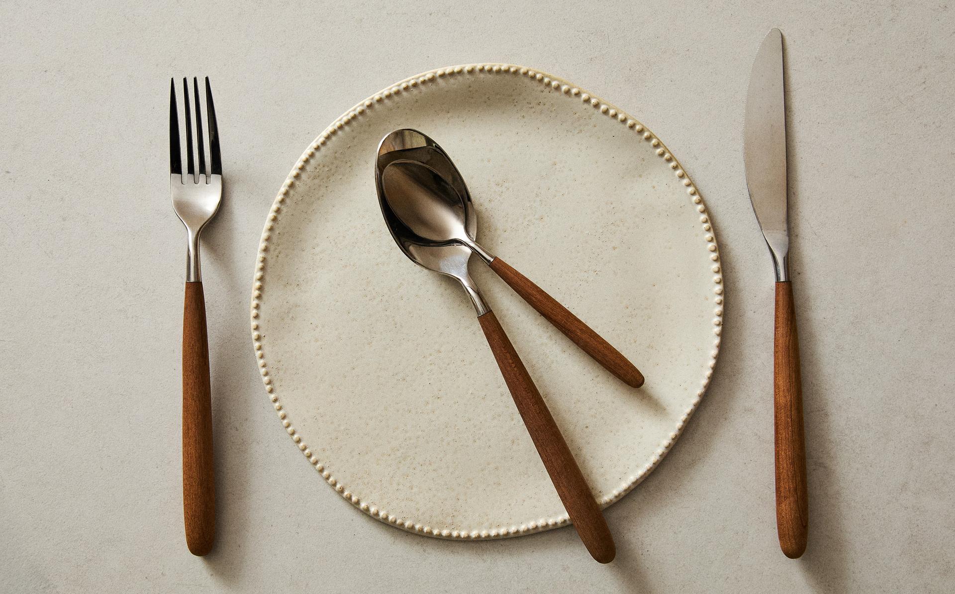 4-PIECE MAPLE WOOD CUTLERY SET